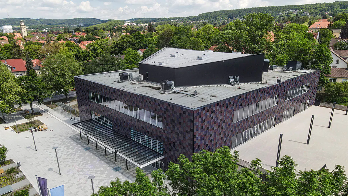 Außenansicht der Stadthalle Göttingen